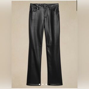 NWT BANANA REPUBLIC MID-RISE BOOTCUT VEGAN LEATHER PANT Size 31/12 Reg